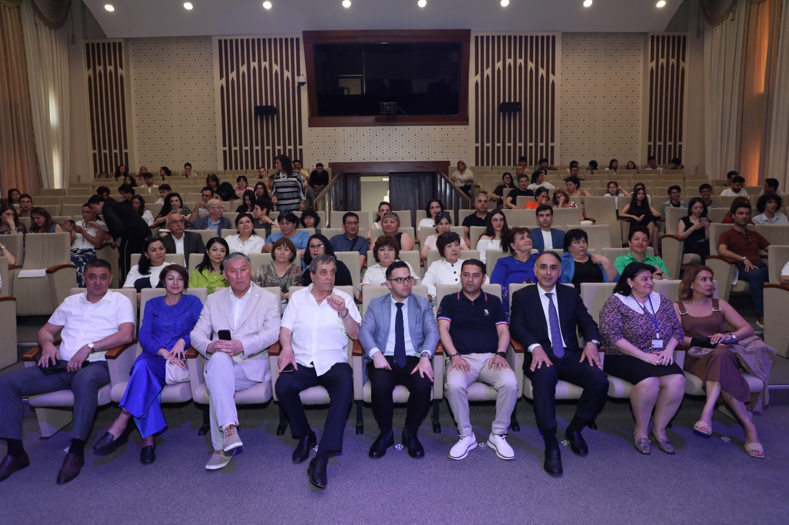 İncəsənət Gimnaziyasının şagirdi Məhəmməd Allahverdiyevin konserti olub